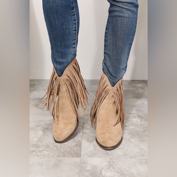 Legend Women's Fringe Cowboy Western Ankle Boots - Picture 1 of 5
